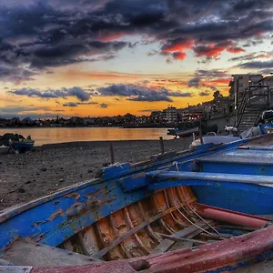 Gira, Vota E Furria Giardini Naxos